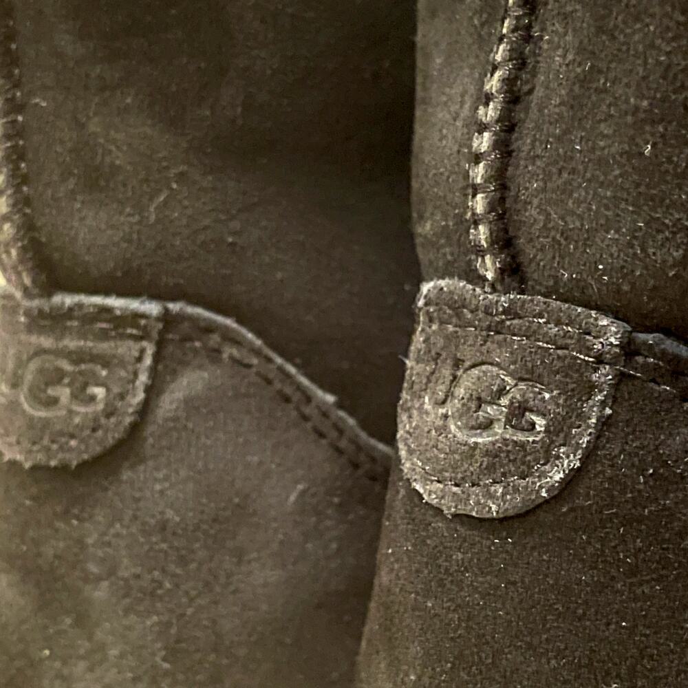 UGG Lynus Sneaker Boots | Black Suede Shearling, 8, Worn 1x, Cozy-Chic - Picture 9 of 13